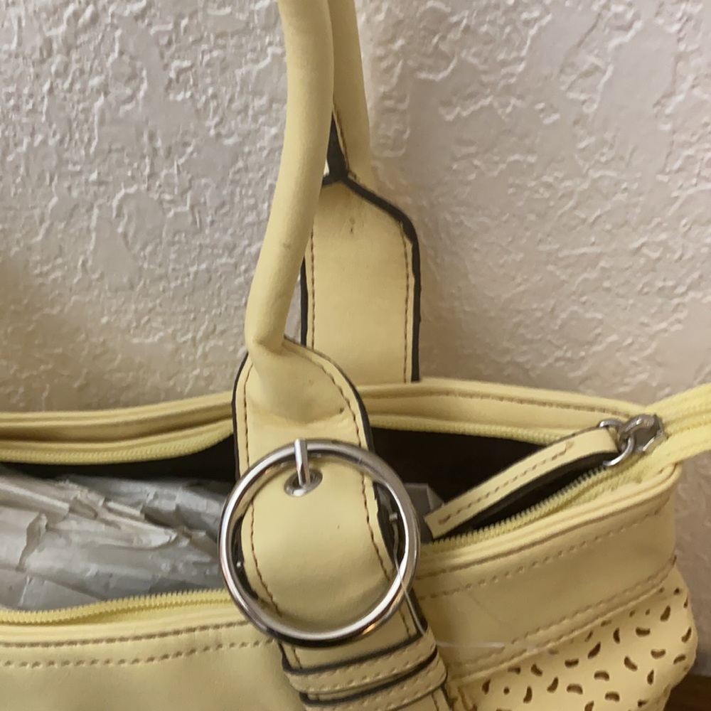 Purse - Picture 2 of 6